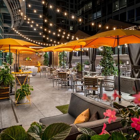 Hotel Sofitel Montreal Golden Mile Esterno foto