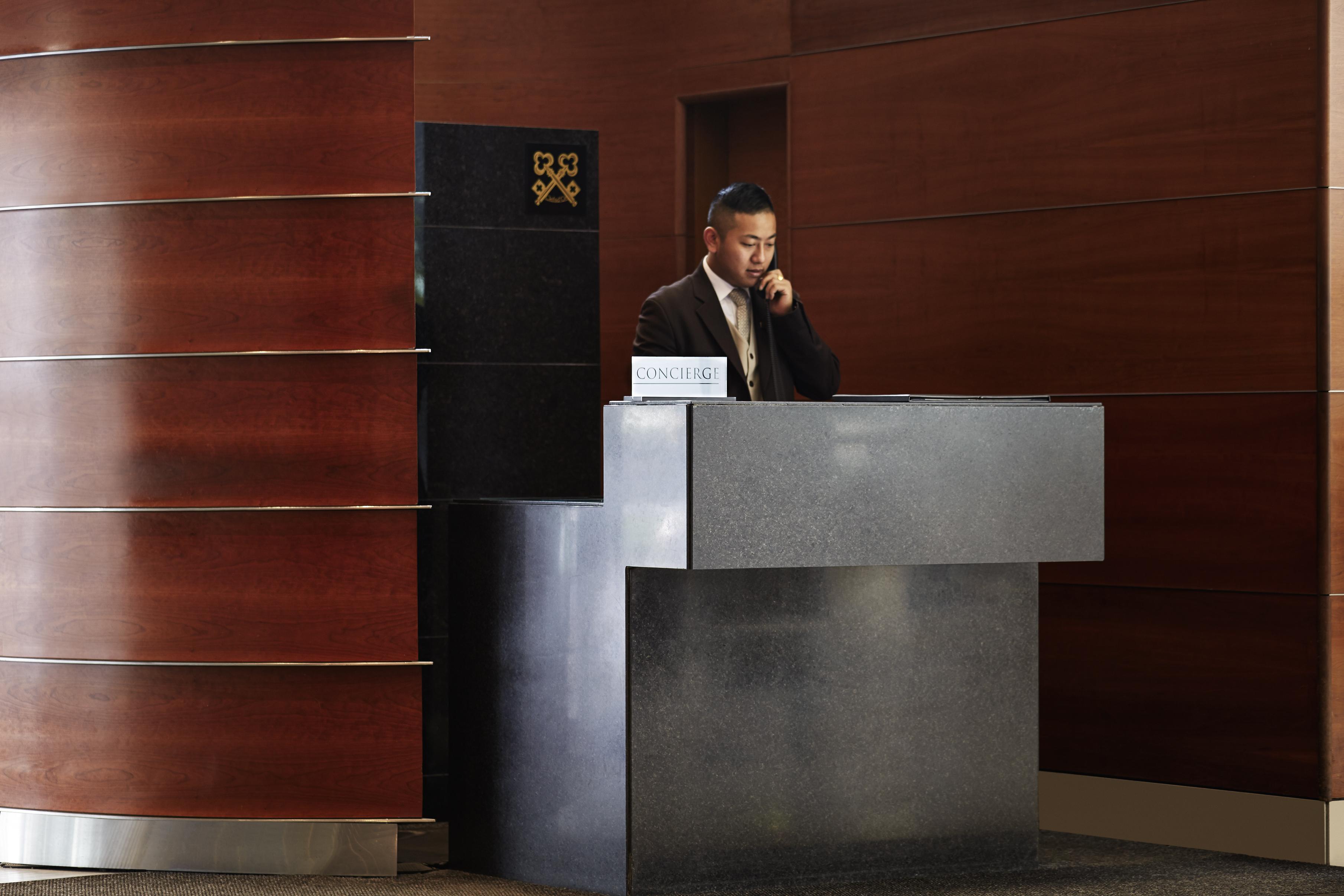 Hotel Sofitel Montreal Golden Mile Esterno foto