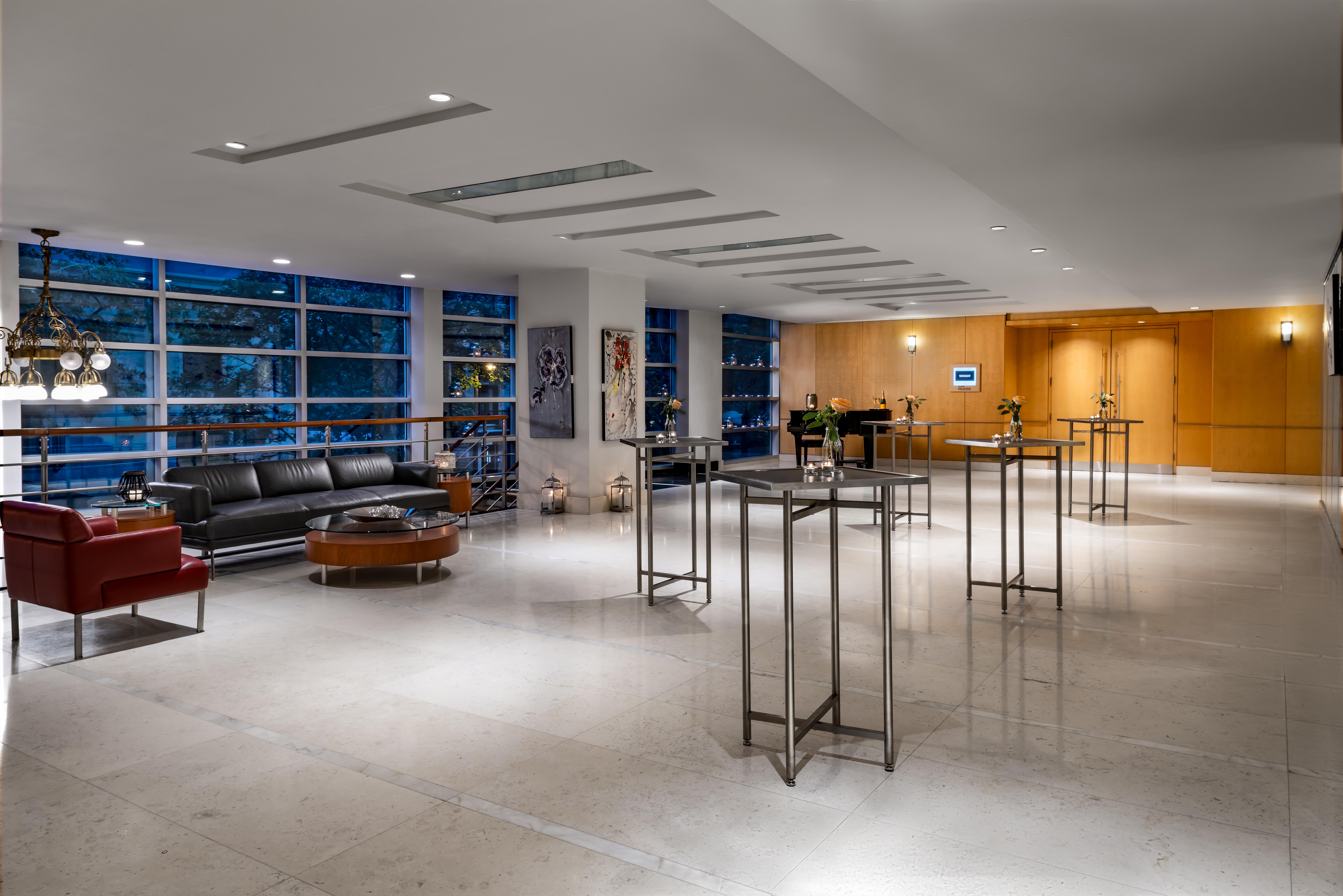 Hotel Sofitel Montreal Golden Mile Esterno foto